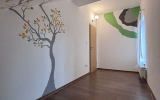 Casa individuala frumoasa si spatioasa in Giroc - Poză 16