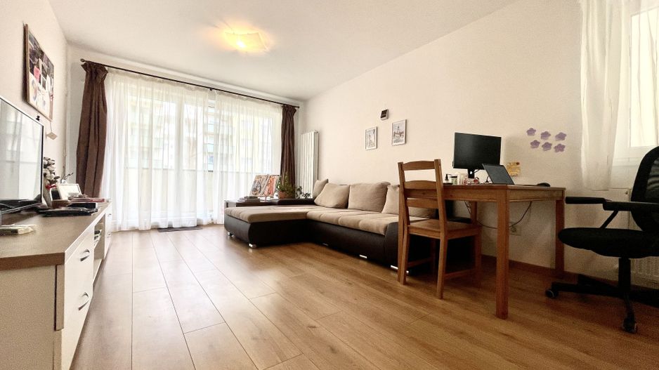 Apartament 2 camere + dressing, parcare+boxa,Top City, Coresi - Poză 2