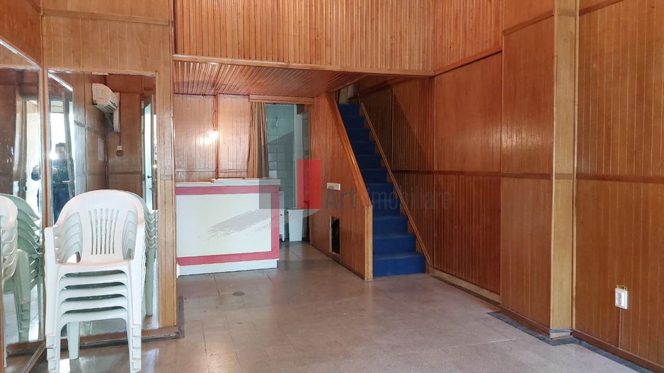 Spatiu comercial Universitate-Armeneasca, vitrina mare, trafic pietonal si auto - Poză 2