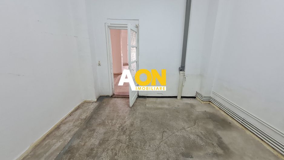 Spatiu Comercial Stradal, 170 mp utili, Trafic Pietonal, Zona Ampoi 3 - Poză 12