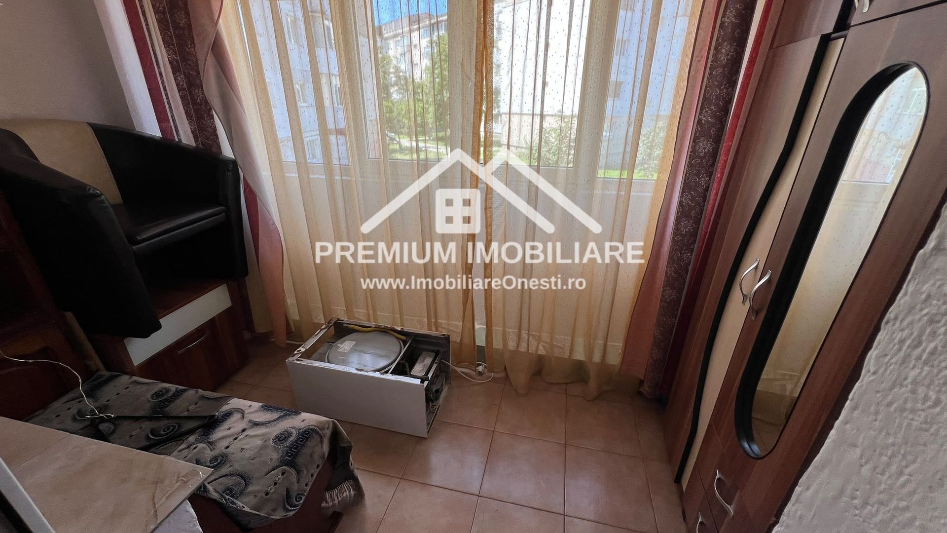 Apartament 2 camere ,zona de jos, etaj 1 de inchiriat. - Poză 11