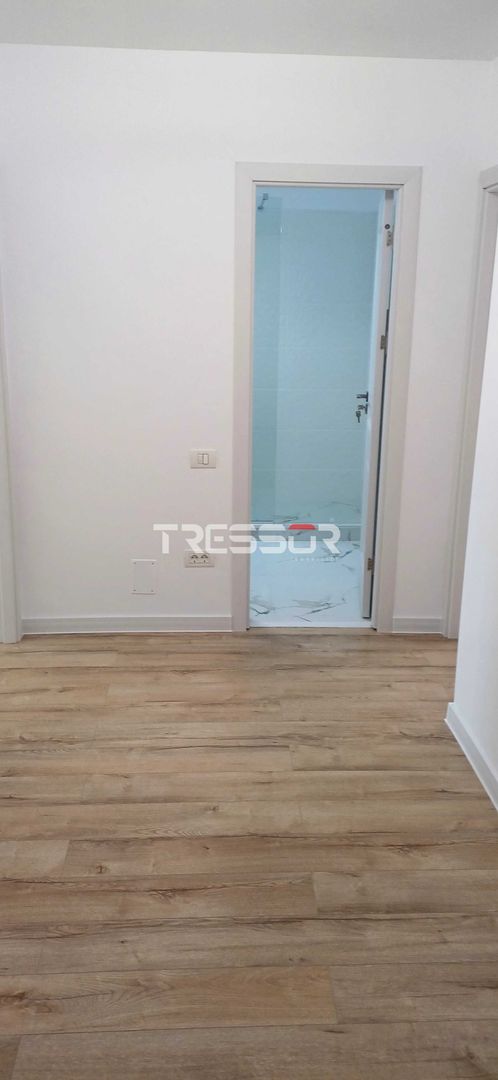 Apartament 2 camere decomandat, complet renovat, Trocadero - Poză 4