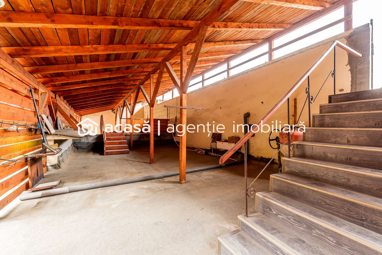 De închiriat spațiu ultracentral, ideal pentru multiple activități - Poză 6