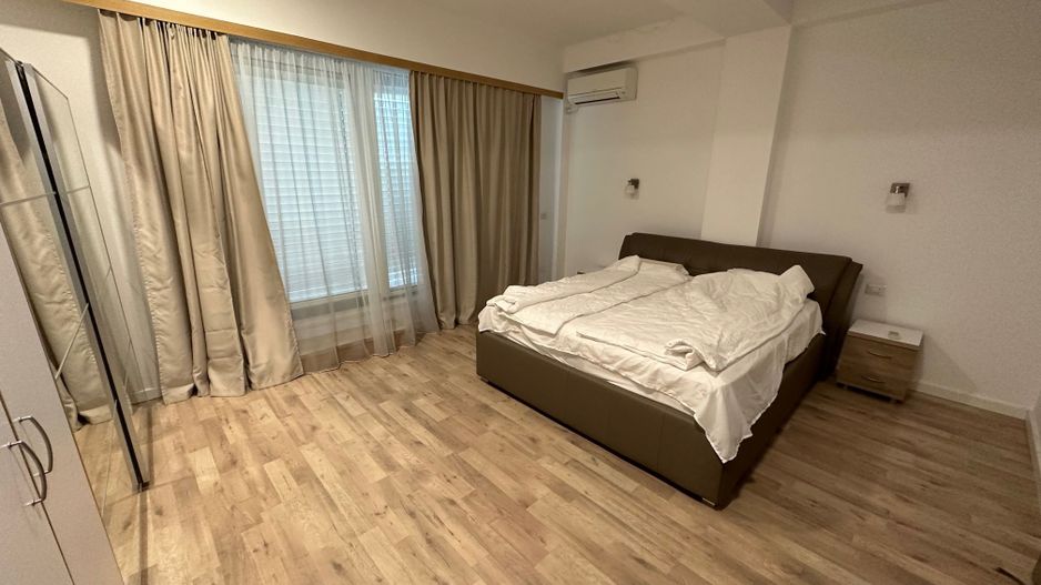 Luxury Penthouse - Poză 9