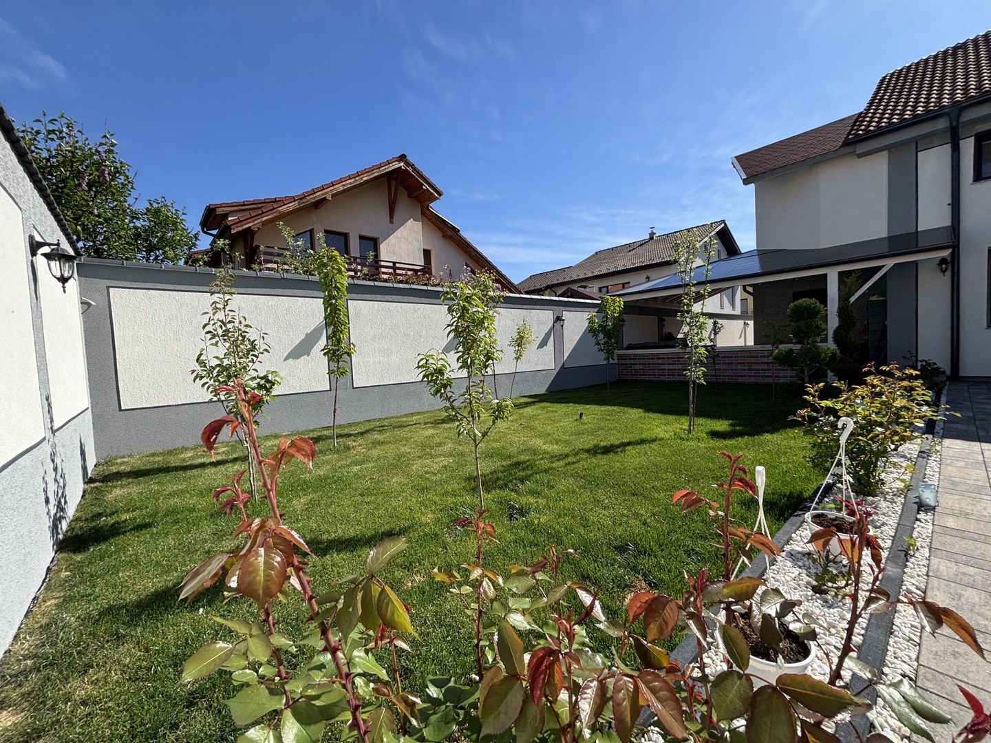 Casa INDIVIDUALA 6 camere, curte superba - zona Brana, Selimbar - Poză 39
