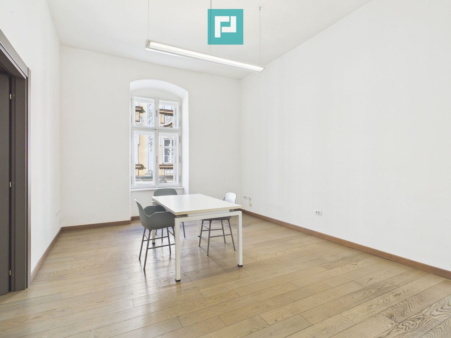 Spațiu de birouri cu 2 camere | Zonă Centrală - Poză 2