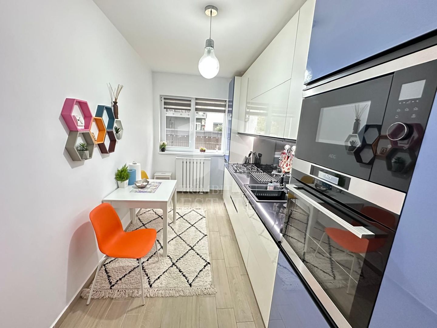 Apartament 2 camere cu loc de parcare si terasa EvoCasa Optima Titan - Poză 9