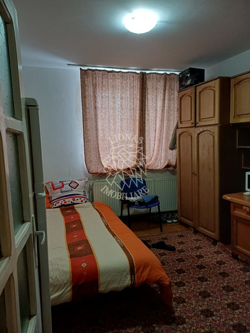 Apartament compartimentat cu 2 garsoniere-parter-Zona Policlinica - Poză 3