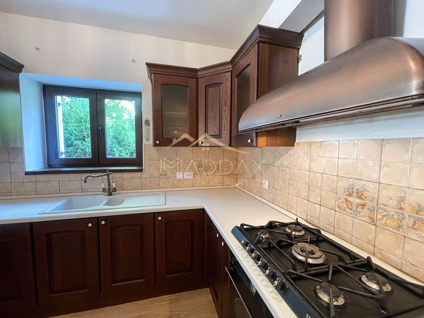 Amazing 6 Rooms Villa // Private Pool // 4 Parking Place / Erou Iancu Nicolae - Poză 14