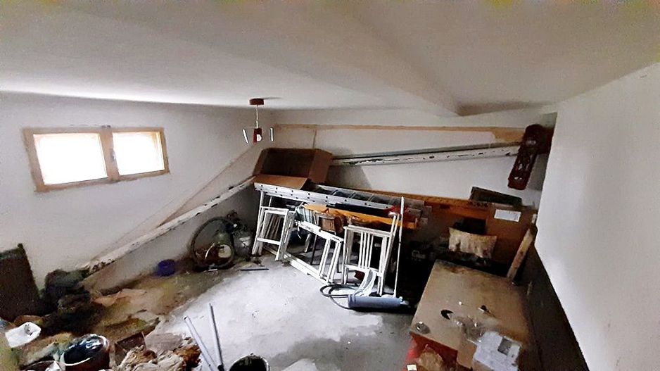 Predeal, casa de vacanta cu 5 camere si 630mp teren, 150000 euro - Poză 19