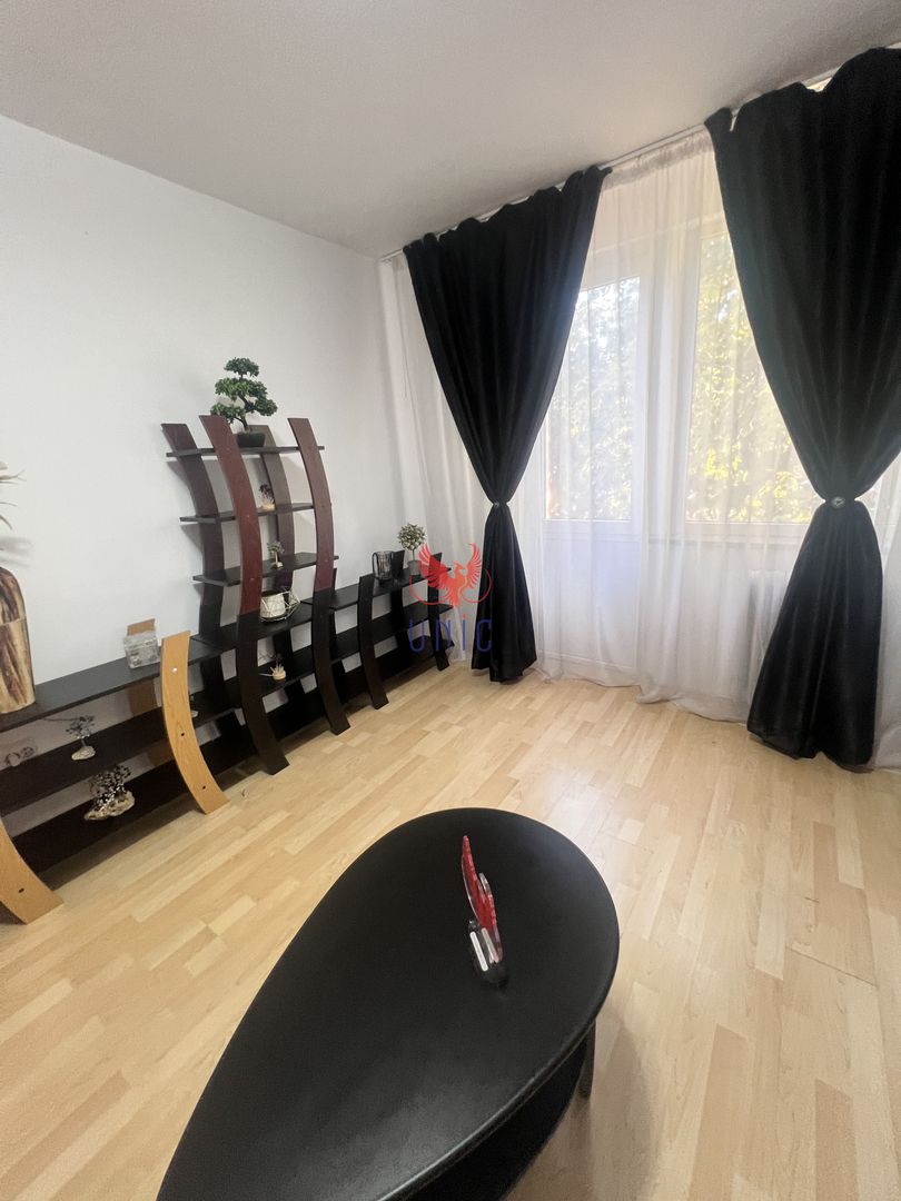 Decomandat, stradal, Calea Bucuresti etaj 1 - Poză 20