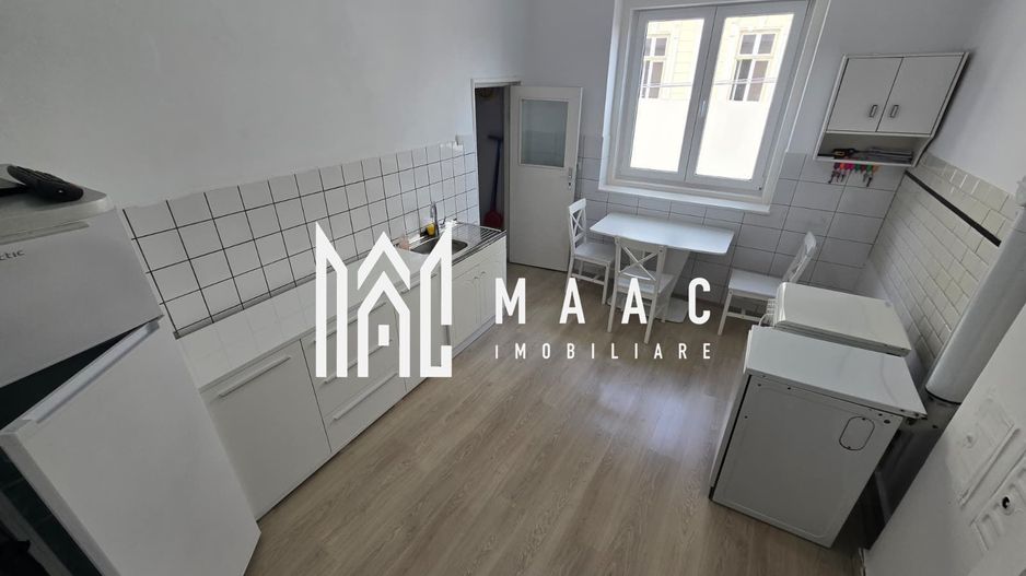 Apartament 4 camere 156 mpu zona Centrala Garaj Pivnita - Poză 17