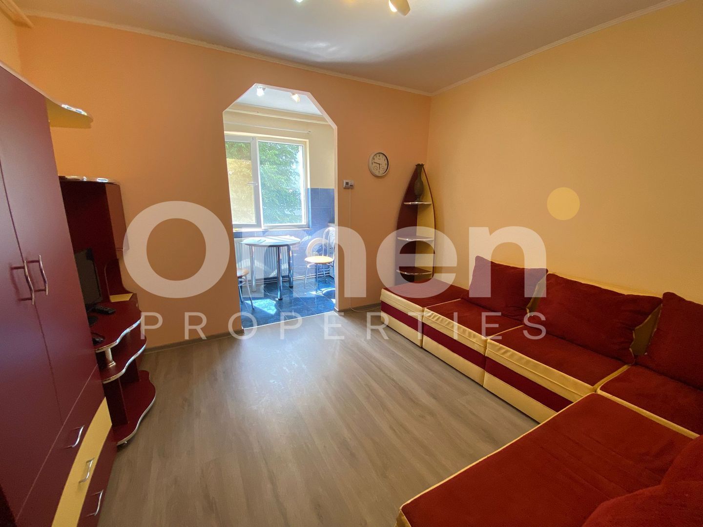 Apartament cu 2 camere, orientare Vestica, zona Piata Izvoare - Poză 2