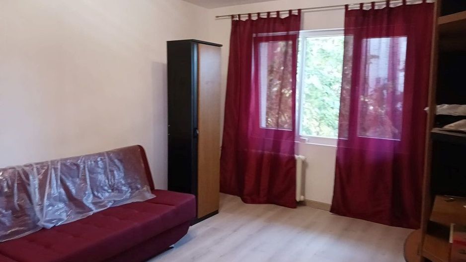 Apartament 3 camere zona Dristor - Rm Sarat - Poză 2