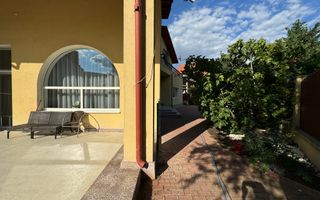 Vila Individuala _7 camere***Piscina***Teren 1000 mp // Erou Iancu Nicolae - Poză 69