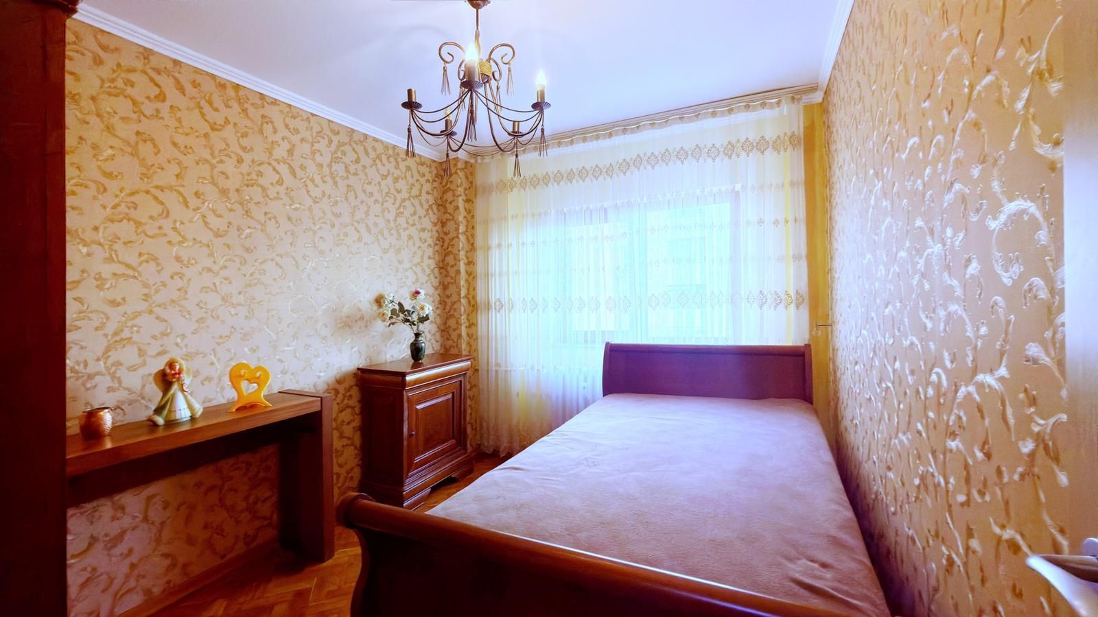 Apartament elegant cu saună proprie - Calea Mosilor 5/8 bloc 1980 - Poză 9