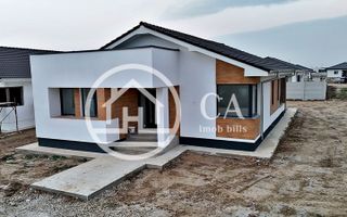 Casa de vanzare cu 4 camere in Santandrei, Bihor - Poză 1
