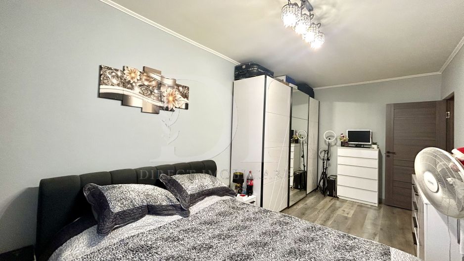 Apartament de vânzare 3 camere/ Eroilor / Floresti - Poză 11