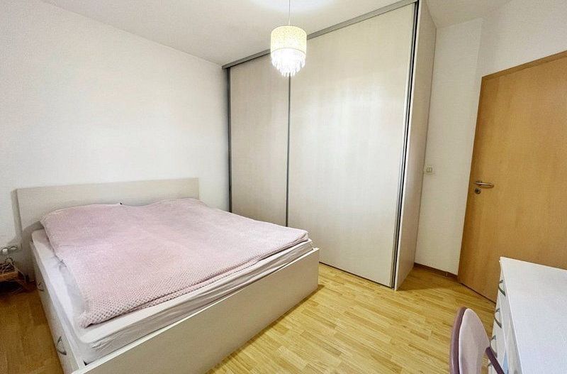 Apartament cu 3 camere, et 1, loc de parcare și spațiu de agrement, zona Lipovei - Poză 7