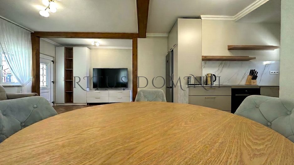 Casa cu 5 camere lângă Pădurea Felix, Cihei, 120mp - Poză 1