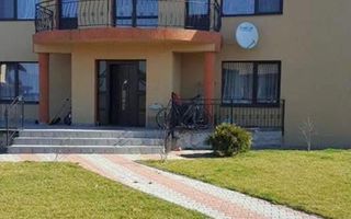 Casa PET FRIENDLY de închiriat în Sânpetru, zona Primaverii - Poză 3