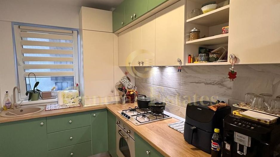 Apartament spre vinzare, 3 camere, modern, complet utilat, mobilat! - Poză 14