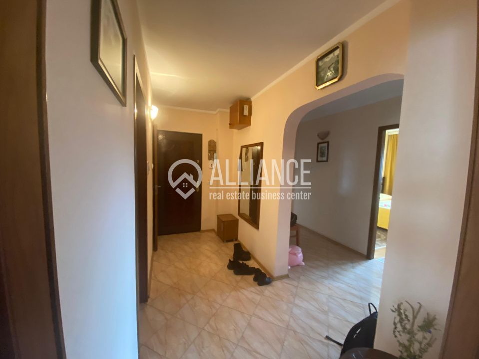 INEL 2/DEZROBIRII (COD04) - Apartament 4 camere 98 mp - Constanta - Poză 8