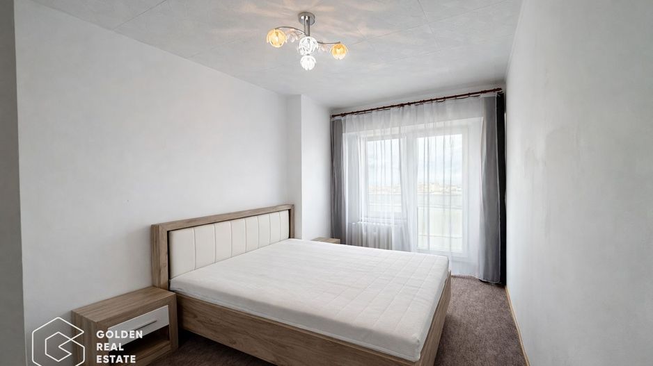 Apartament 3 camere tip Samanta, decomandat, zona Polivalenta - Poză 3