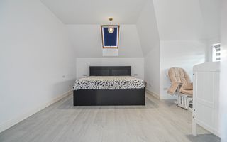 Casa de tip duplex finisata mobilata in Floresti zona Florilor - Poză 22