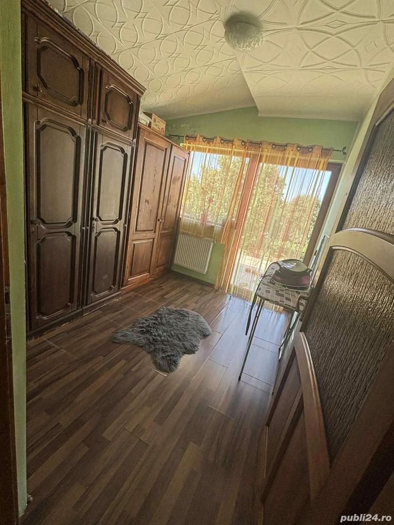 Vând casă zona Micro 17 - Poză 8
