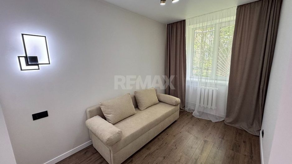 Apartament spre vinzare sectorul Rascani - Poză 3