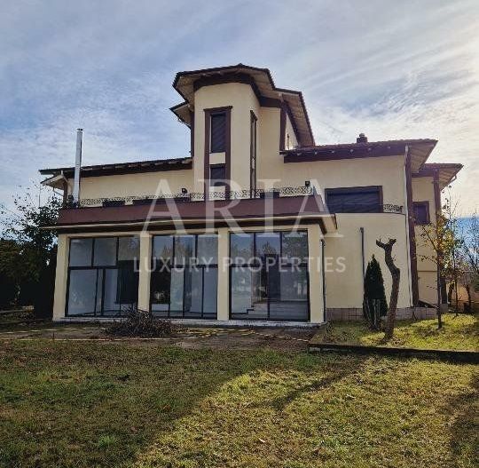 VANZARE VILA | HALA IN VLADICEASCA | SNAGOV | 10.500 MP TEREN - Poză 8