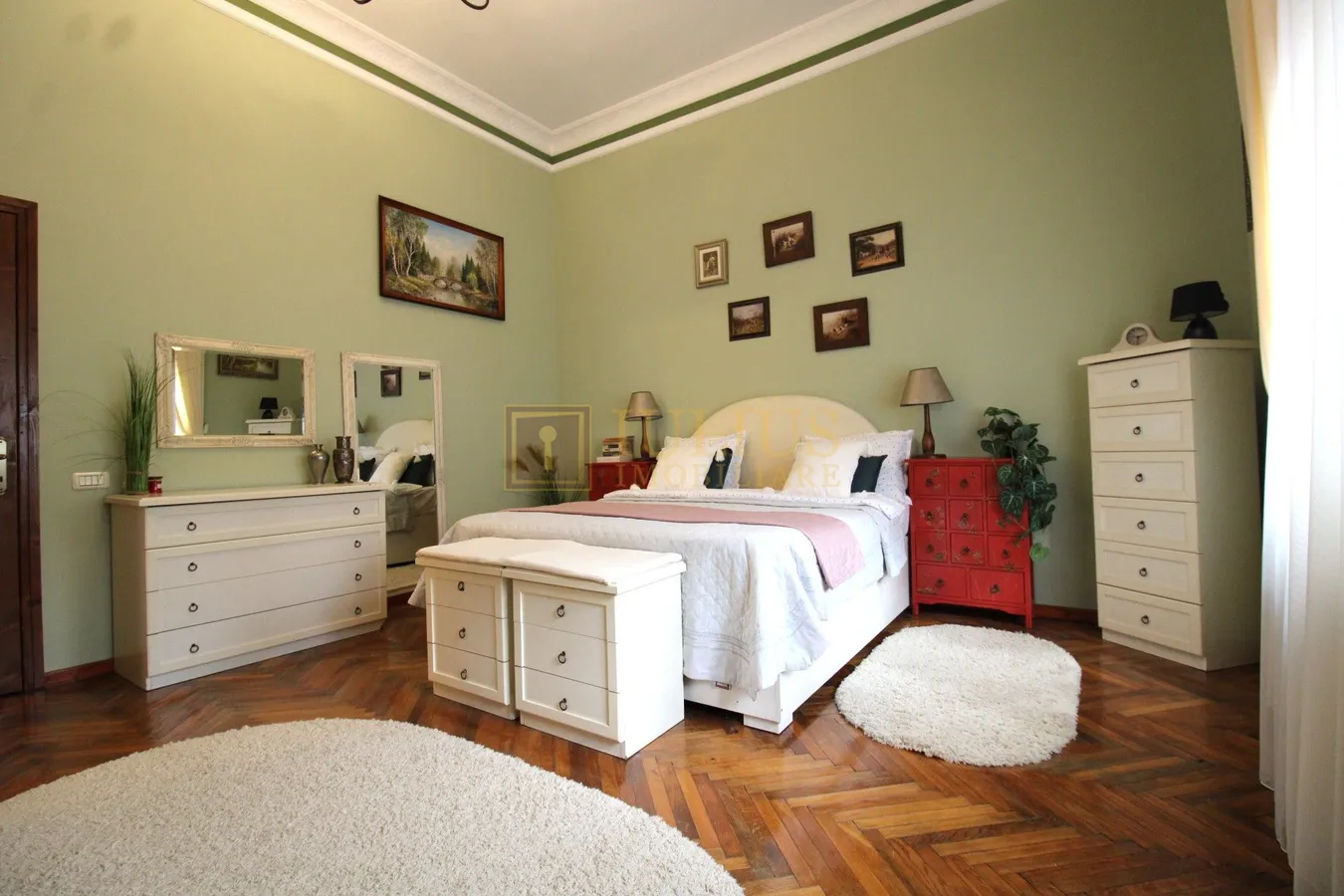 Piata Libertatii, 3 camere, centrala proprie — fotografia 3