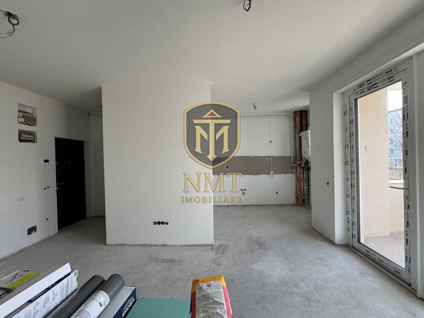 Apartament/Spatiu comercial cu 2 camere SEMIFINISAT | 44 MP | Floresti - Poză 1