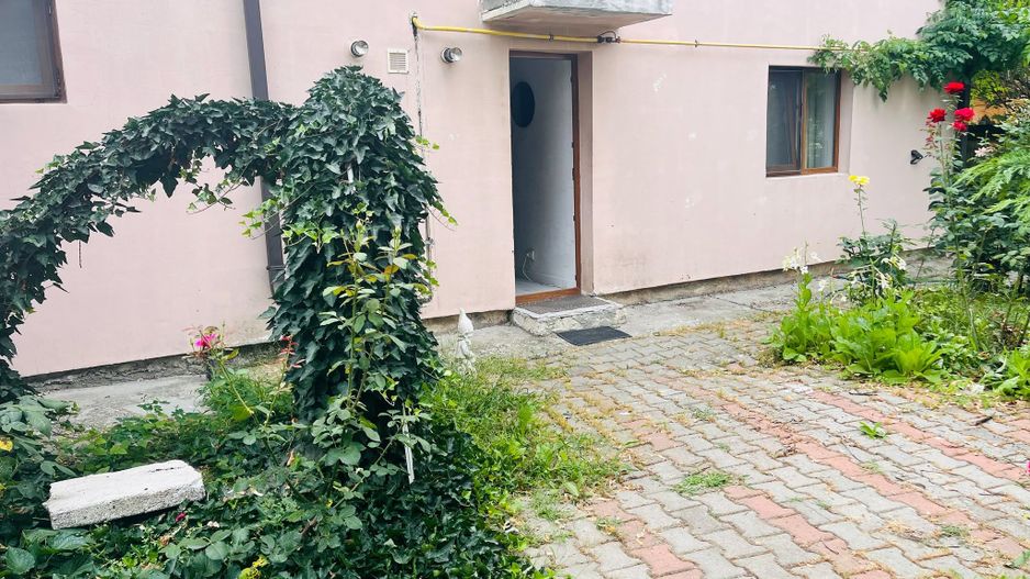 Oaza de liniste si verdeata, aproape de Km 0 -  Brestei, zona Obedeanu - Poză 21