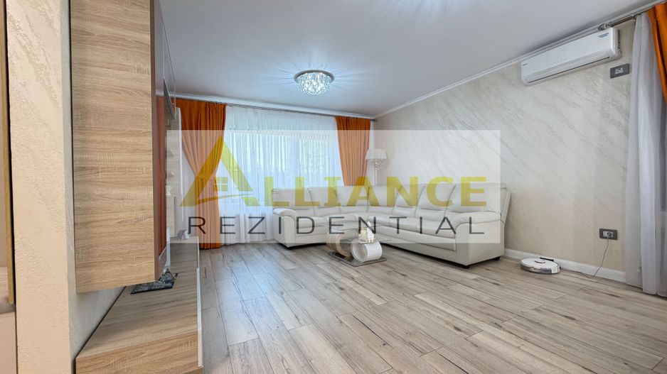 Casa P+1+M cu teren de 650 mp, piscina si curte complet amenajata - Poză 17