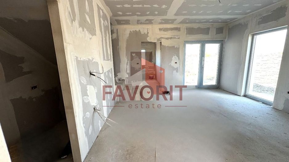 Duplex langa Lidl | 4 camere | 200m de asfalt | Statie de autobuz - Poză 9