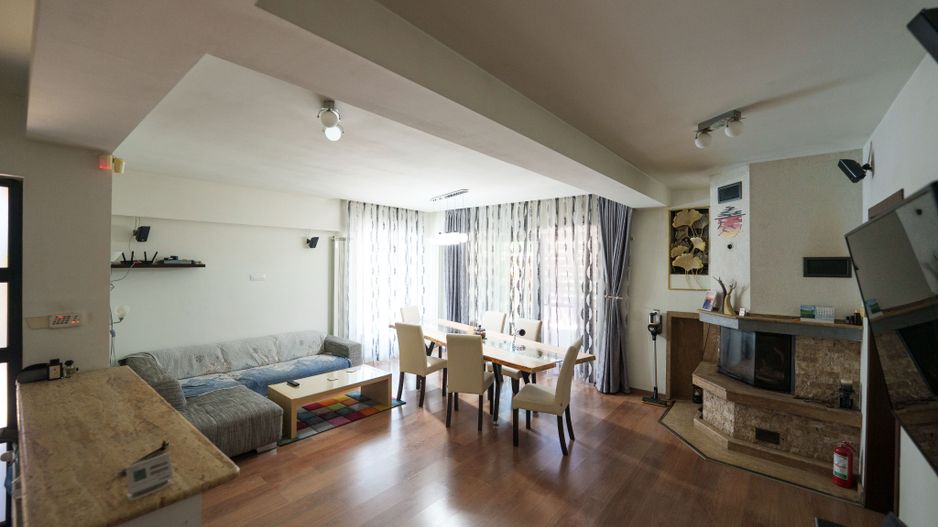 Casa de vanzare Ford Cassia Park - Poză 5