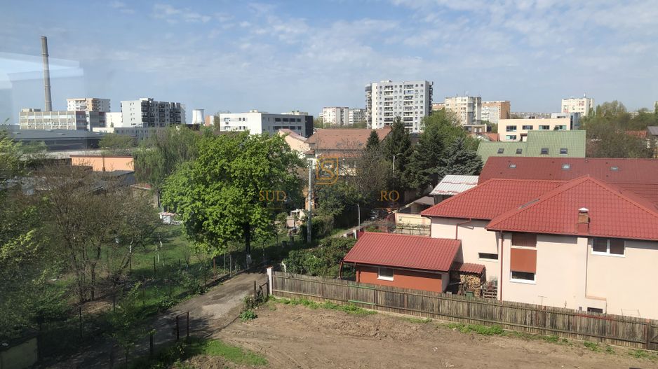 Apartament 3 camere, terasa 60 mp, 2 bai, parcare subterana inclusa - Poză 19