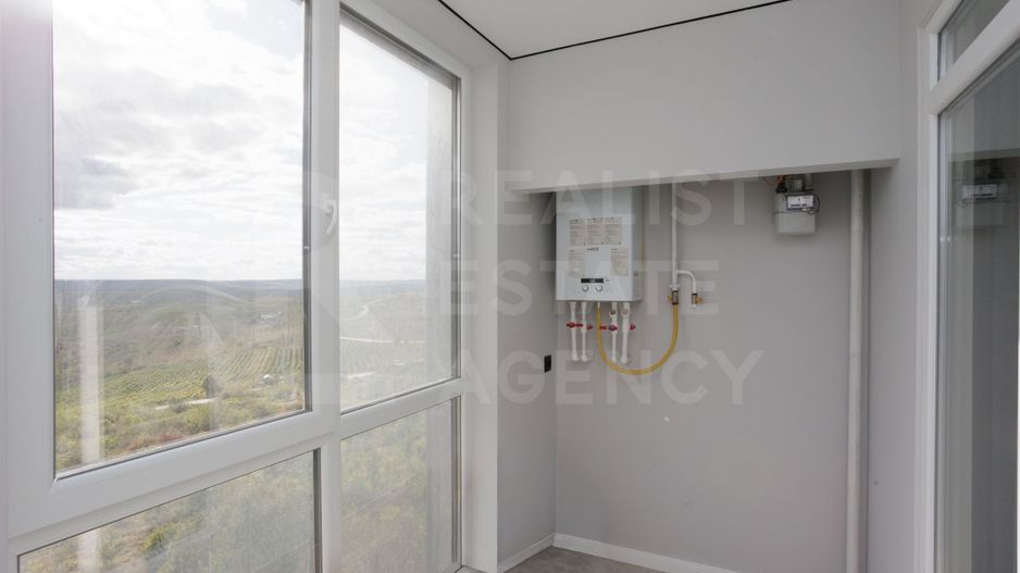 Vânzare, apartament spațios suprafața 75 mp, str. laloveni, Telecentru - Poză 8
