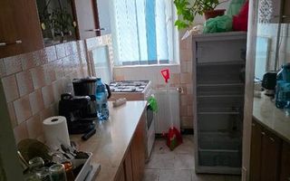 2 camere I Kogalniceanu - Facultatea de Drept I Parter I 1960 - Poză 6
