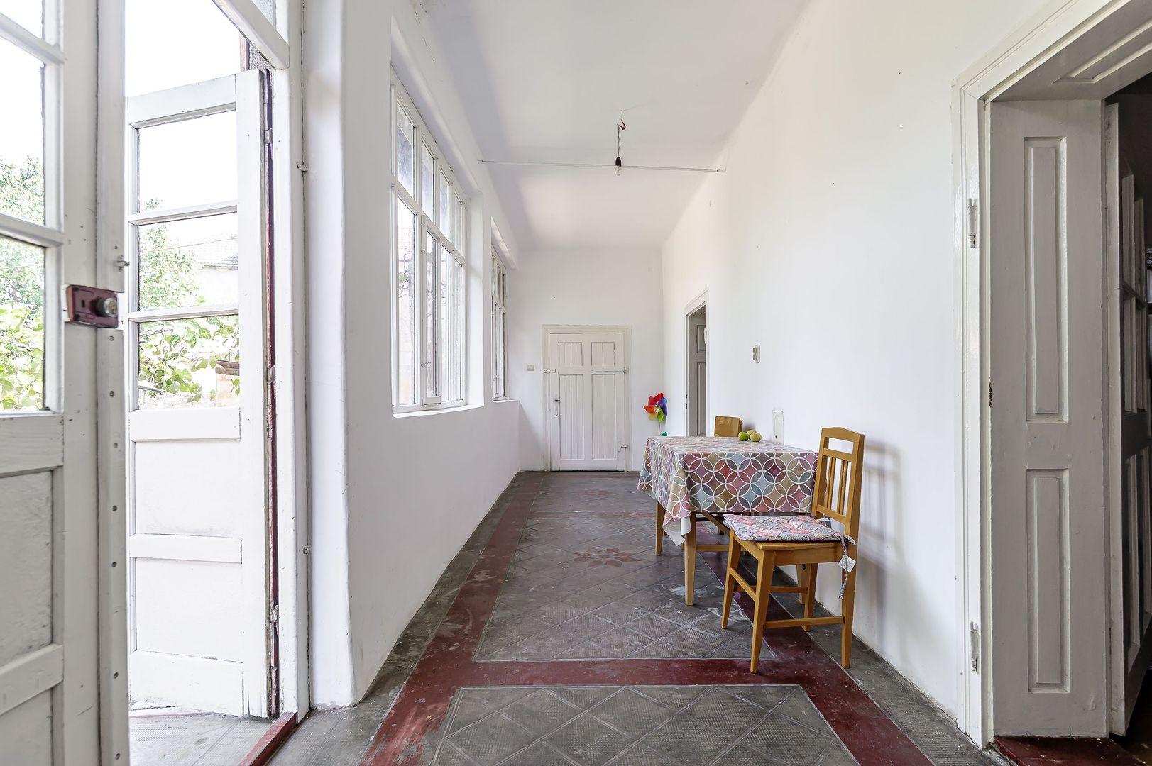 Două case pe Calea Radnei comision 0 - Poză 7