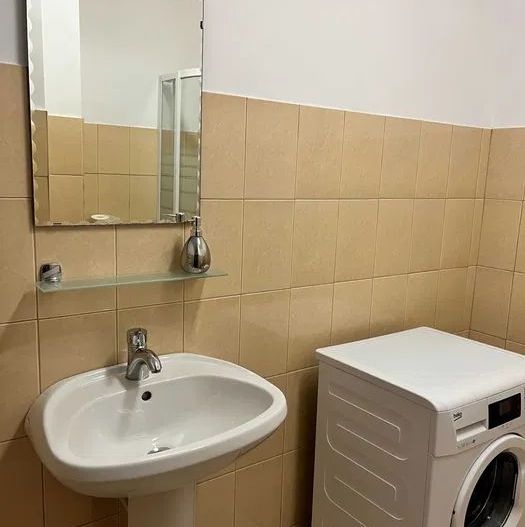 Apartament 3 Camere | 90 Mp+ 2 Balcoane + Parcare + Beci - Poză 7