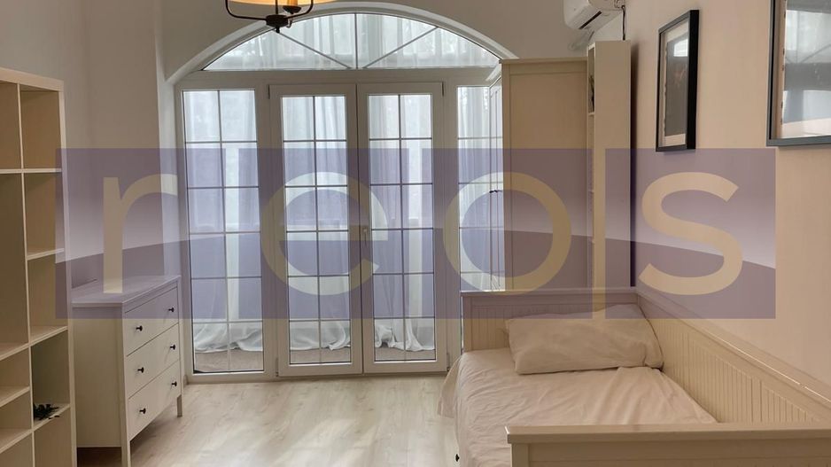 VANZARE GARSONIERA BOEMA 30MP ROMANA UNIVERSITATE ULTRACENTRAL Centrala Proprie - Poză 1