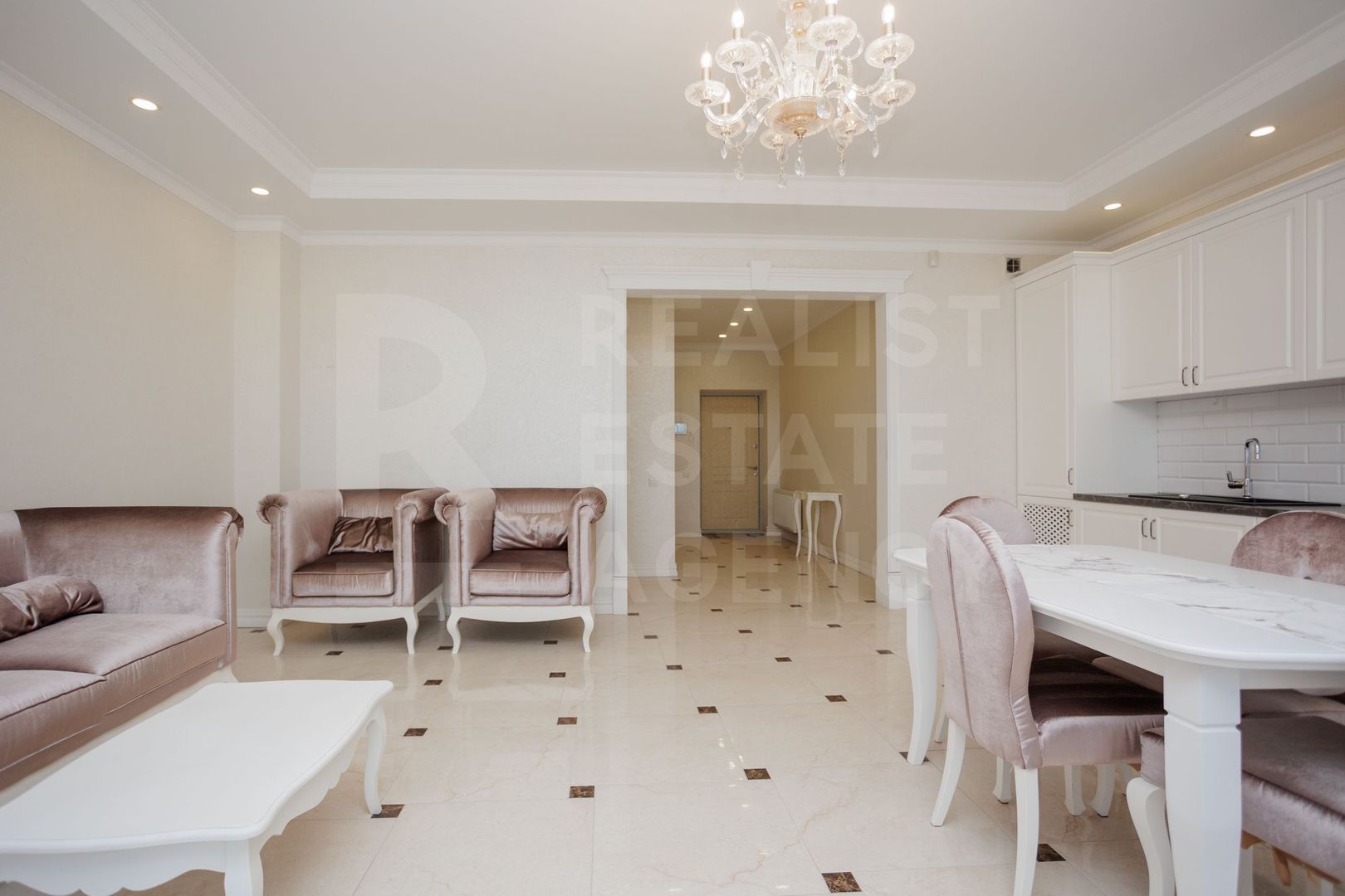 Chirie, apartament, 3 camere, Strada Bernardazzi, Centru - Poză 9