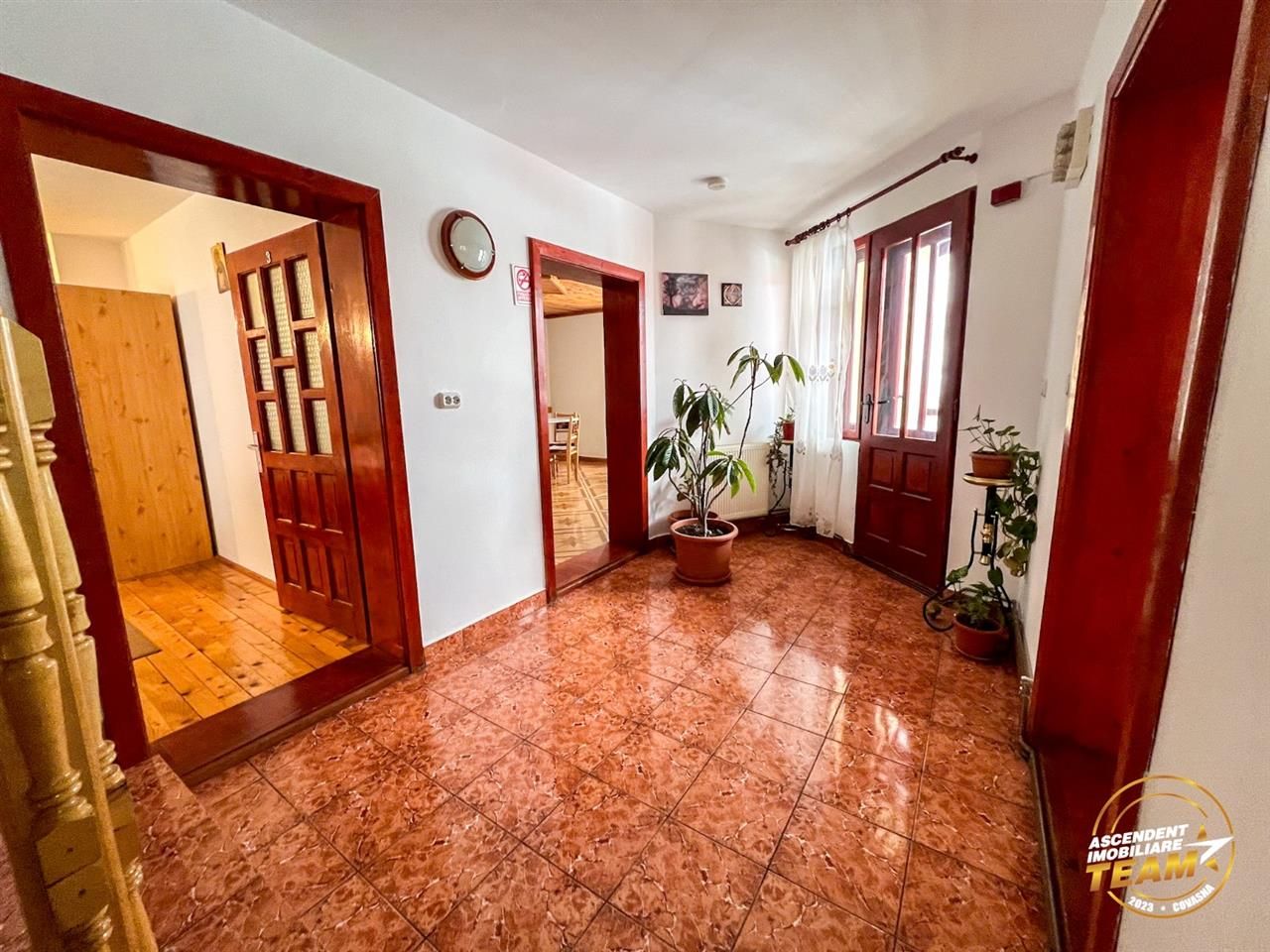 Pensiune in decor fermecator, loc de istorie si legenda, Moieciu de Jos, Bran - Poză 41