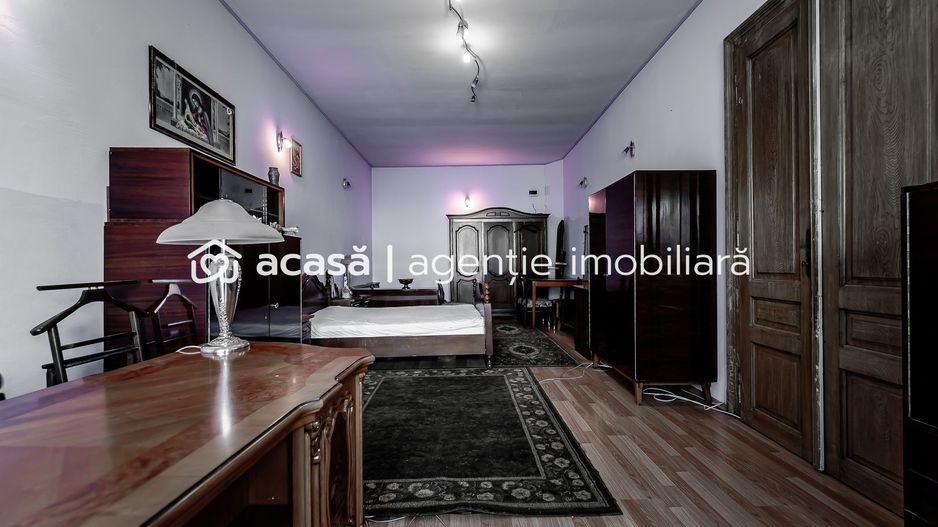 Locuință spațioasă cu grădină mare, în Aradul Nou, calea Timișorii - Poză 10