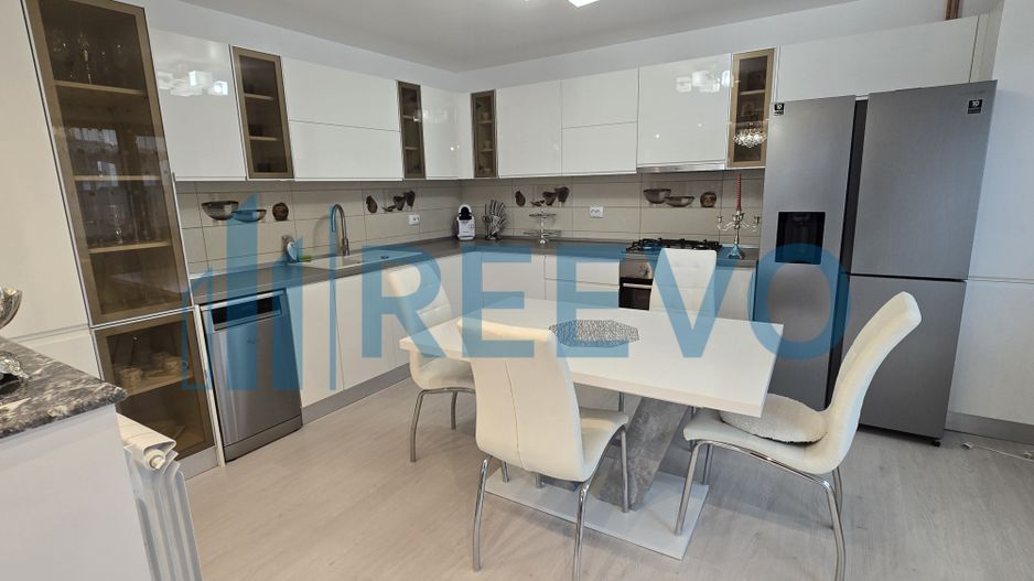 Casă de închiriat în Lilieci - Poză 9