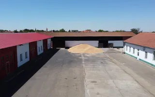 Proprietate industriala  la 35 km de TM - Poză 55