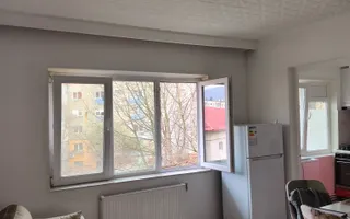 Mic la întreținere, bun la randament: apartament în Orșova - Poză 32